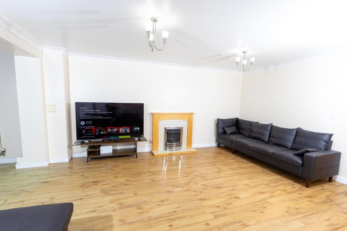 Snodland5-Bed Modern & Luxurious House别墅 外观 照片